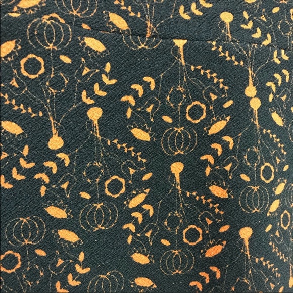 LuLaRoe Cassie Skirt Size S - Picture 2 of 4